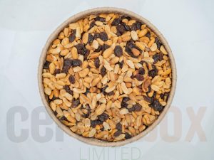 shelled-roasted-peanuts-dark-raisins